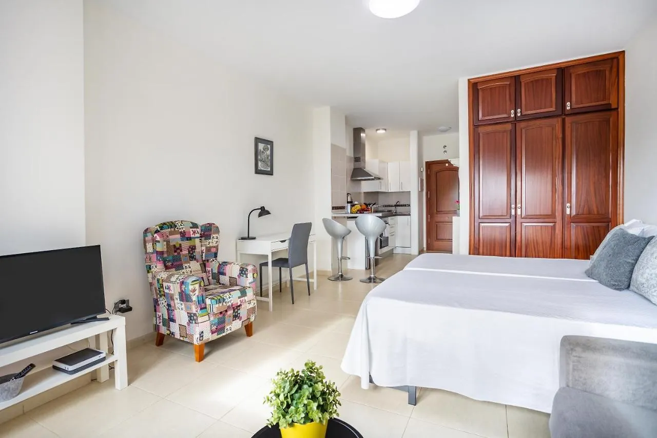 Apartman Home2Book Cozy Studio Bajamar, Wifi Bajamar